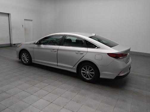 2018 Hyundai SONATA SE