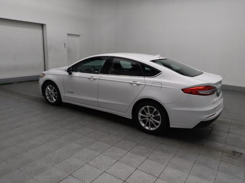 2019 Ford Fusion Hybrid SE