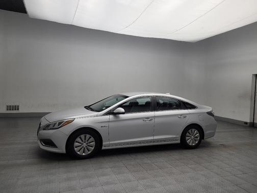 2016 Hyundai SONATA Hybrid SE