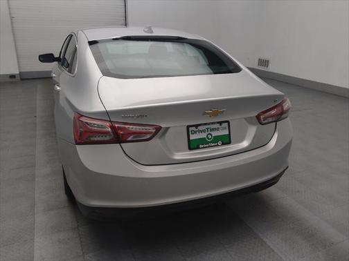 2021 Chevrolet Malibu FWD LT