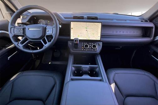 2026 Land Rover Defender P400 X-Dynamic SE