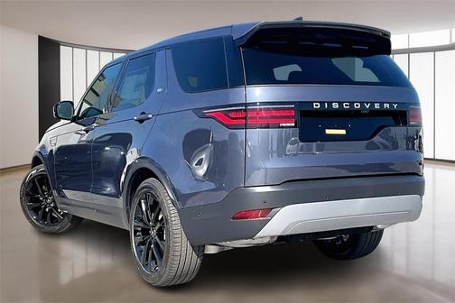 2026 Land Rover Discovery S