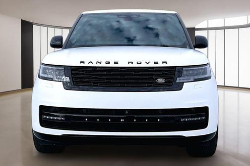 White 2025 Land Rover Range Rover P530 Autobiography