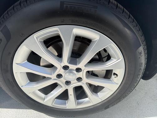 2025 Land Rover Range Rover Sport P360 S