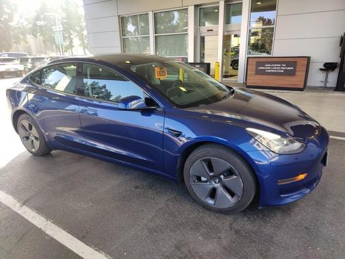 2023 Tesla Model 3 Standard Range