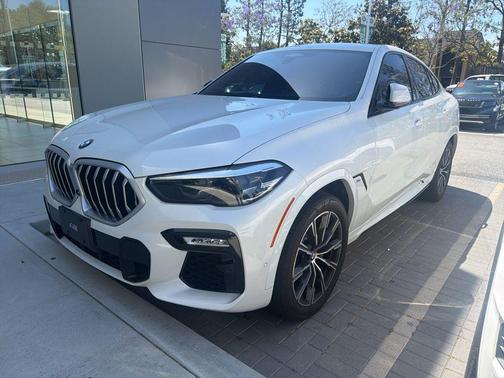 Mineral White Metallic 2021 BMW X6 xDrive40i