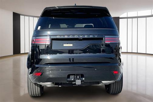 2025 Land Rover Discovery P360 Dynamic SE