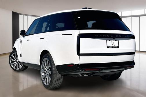 2025 Land Rover Range Rover P530 SE