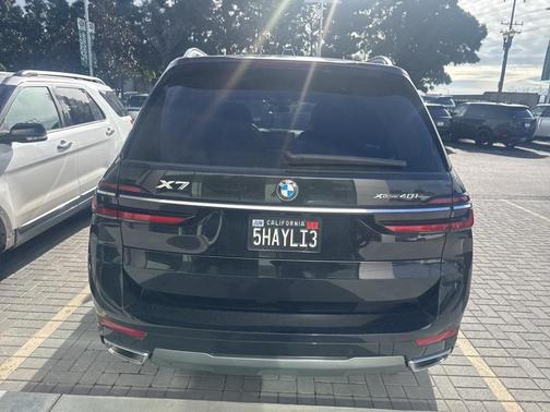 2024 BMW X7 xDrive40i