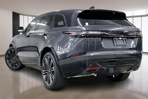 2026 Land Rover Range Rover Velar P250 SE R-Dynamic