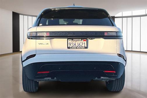 2025 Land Rover Range Rover Velar P250 SE R-Dynamic