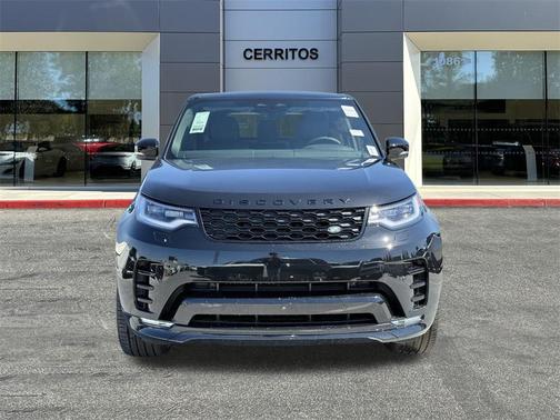 2025 Land Rover Discovery P360 Dynamic SE
