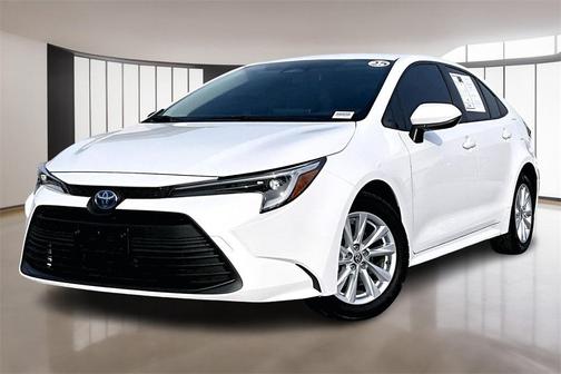 2025 Toyota Corolla Hybrid LE