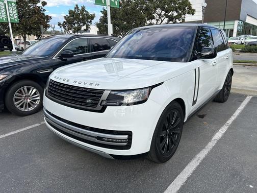 2023 Land Rover Range Rover P400 SE