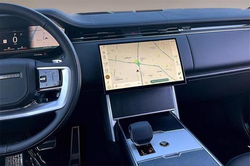 2026 Land Rover Range Rover P400 SE