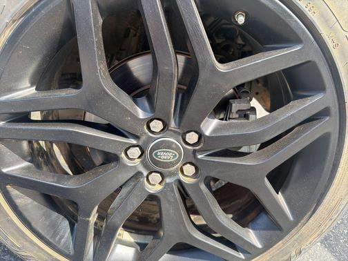 Fuji White 2018 Land Rover Range Rover Evoque HSE Dynamic