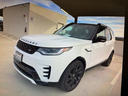 2023 Land Rover Discovery P300 S R-Dynamic