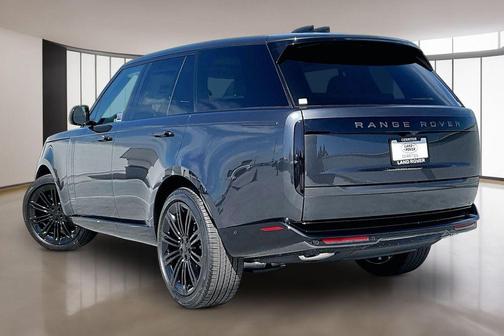 2026 Land Rover Range Rover P400 SE