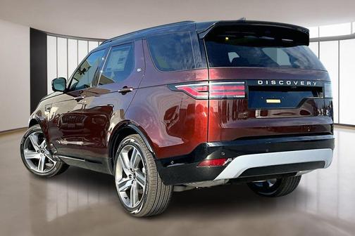 2026 Land Rover Discovery Tempest Edition