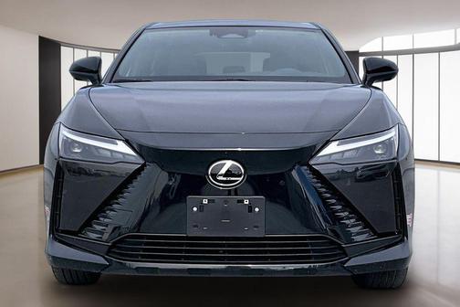 2023 Lexus RZ 450e Luxury