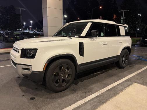 2025 Land Rover Defender 110 P400 S