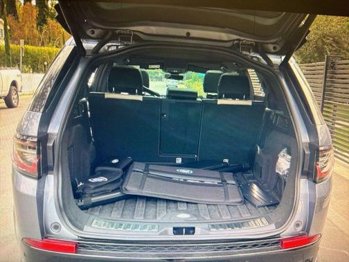 2022 Land Rover Discovery Sport S R-Dynamic