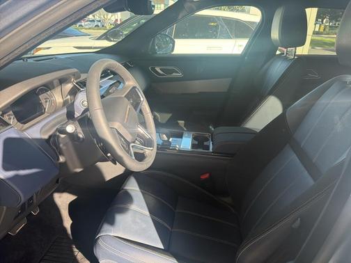 2023 Land Rover Range Rover Velar P250 S R-Dynamic
