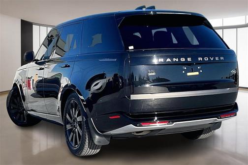 2023 Land Rover Range Rover P400 SE