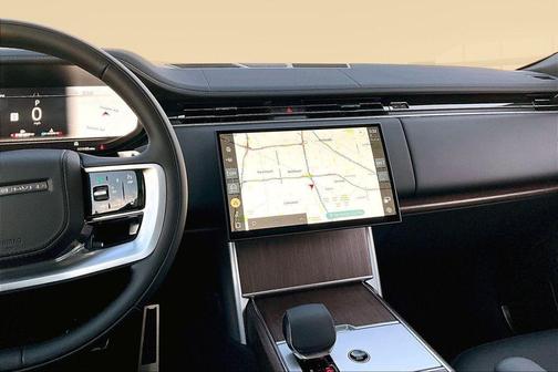 2026 Land Rover Range Rover P400 SE