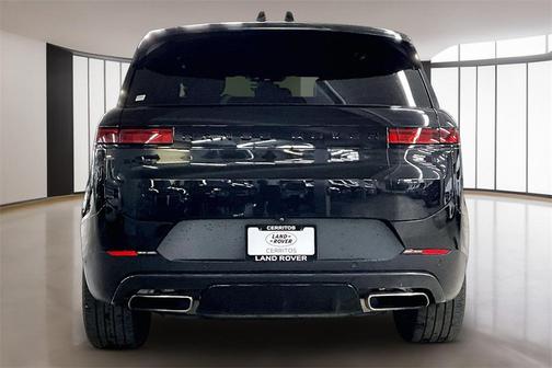 2024 Land Rover Range Rover Sport SE