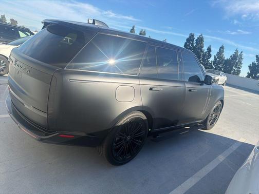 2024 Land Rover Range Rover P400 SE