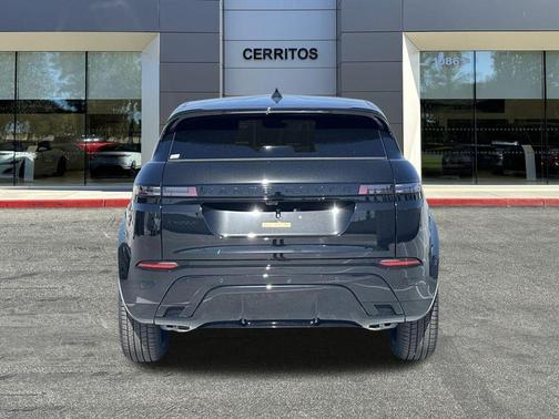 2024 Land Rover Range Rover Evoque Dynamic SE