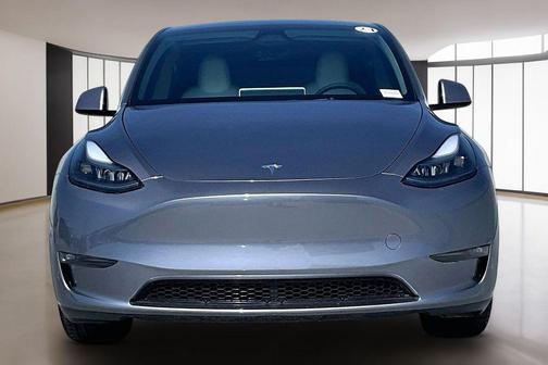 2024 Tesla Model Y Long Range Dual Motor All-Wheel Drive