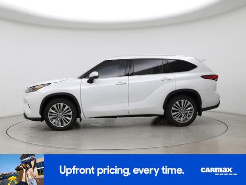 2022 Toyota Highlander Platinum