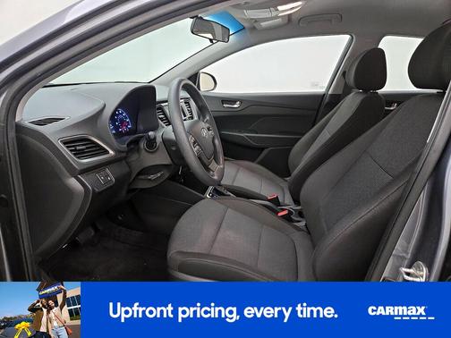 Gray 2019 Hyundai Accent SE