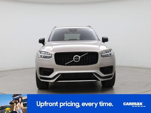 2023 Volvo XC90 Recharge Plug-In Hybrid T8 Plus Dark Theme