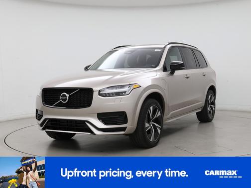 2023 Volvo XC90 Recharge Plug-In Hybrid T8 Plus Dark Theme