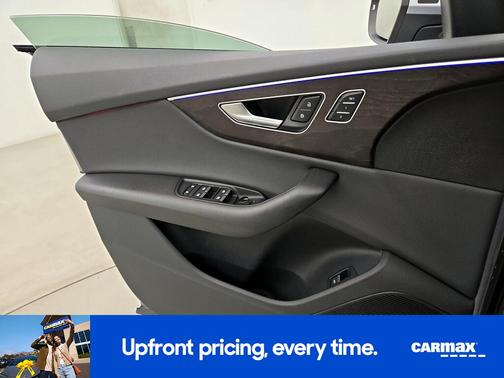 Silver 2021 Audi Q8 Prestige