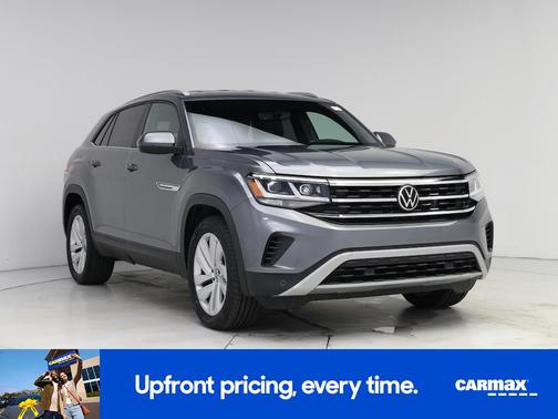 2022 Volkswagen Atlas Cross Sport SE w/Tech