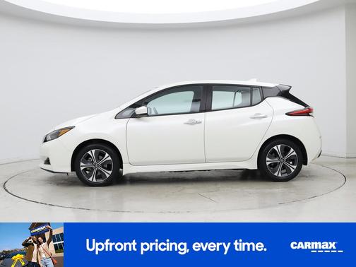 White 2020 Nissan Leaf SV Plus