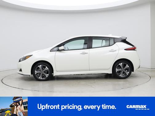 White 2020 Nissan Leaf SV Plus