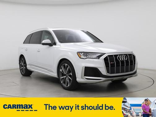 2022 Audi SQ7 Premium Plus