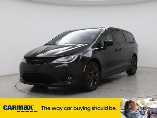 2019 Chrysler Pacifica Touring Plus