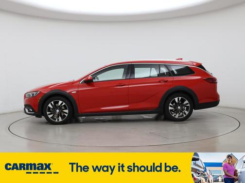 2019 Buick Regal TourX Essence
