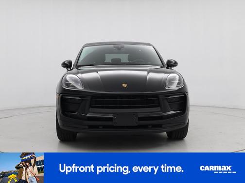 2022 Porsche Macan Base (PDK)