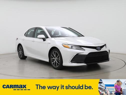 2021 Toyota Camry Hybrid XLE