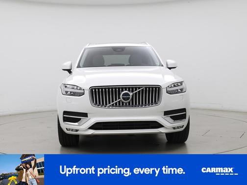 2023 Volvo XC90 B6 Plus