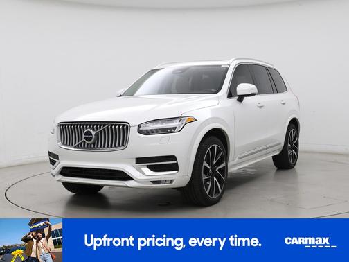 2023 Volvo XC90 B6 Plus