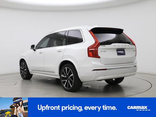 2023 Volvo XC90 B6 Plus