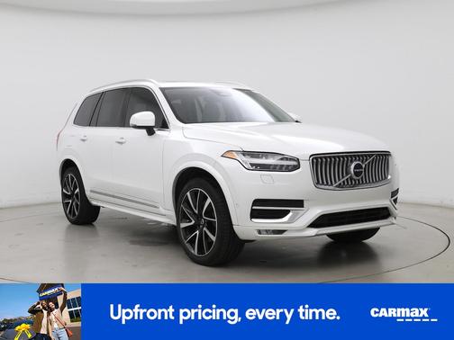 2023 Volvo XC90 B6 Plus